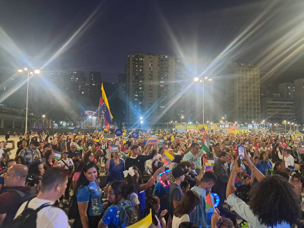 Presencia apasionada del pueblo venezolano en el día de Quercas